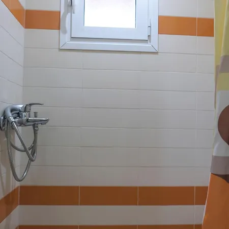 Aphrodite شقة فندقية 3*